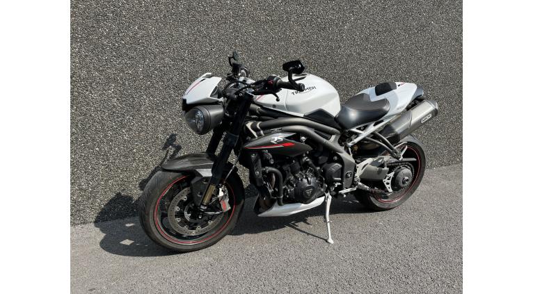 TRIUMPH SPEED TRIPLE 1050 RS
