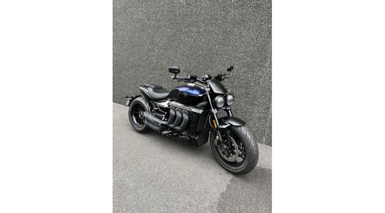 TRIUMPH ROCKET 3 R STORM