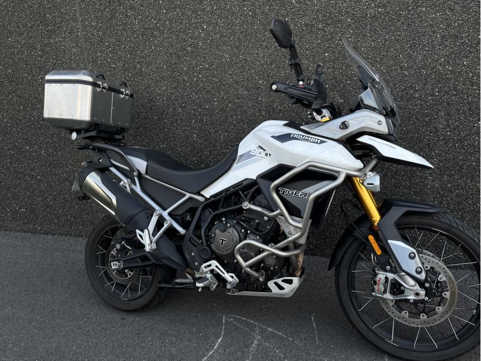 TRIUMPH TIGER 900 RALLY PRO