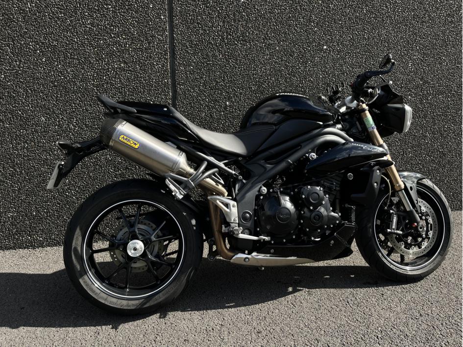 TRIUMPH SPEED TRIPLE 1050 EDITION 94