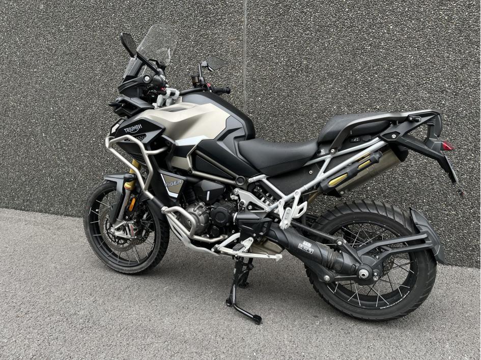 TRIUMPH TIGER 1200 RALLY EXPLORER