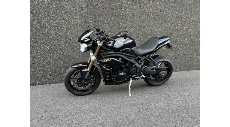 TRIUMPH SPEED TRIPLE 1050