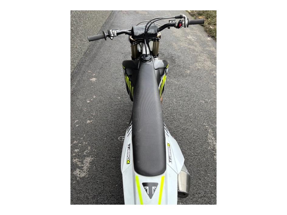 TRIUMPH TF 250-X