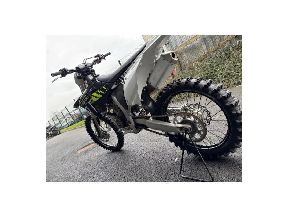 TRIUMPH TF 250-X