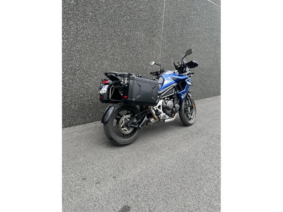 TRIUMPH TIGER 1200 GT PRO