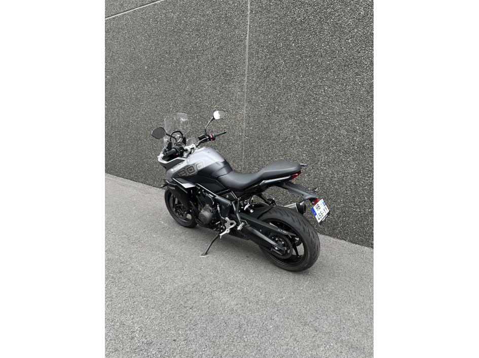 TRIUMPH TIGER SPORT 800