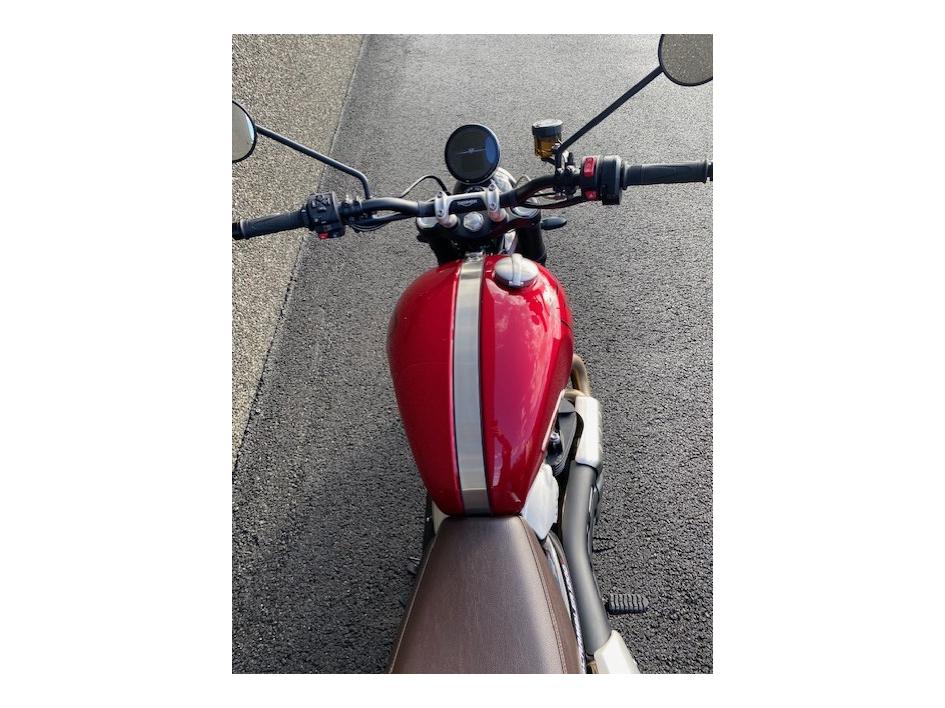 TRIUMPH SCRAMBLER 1200