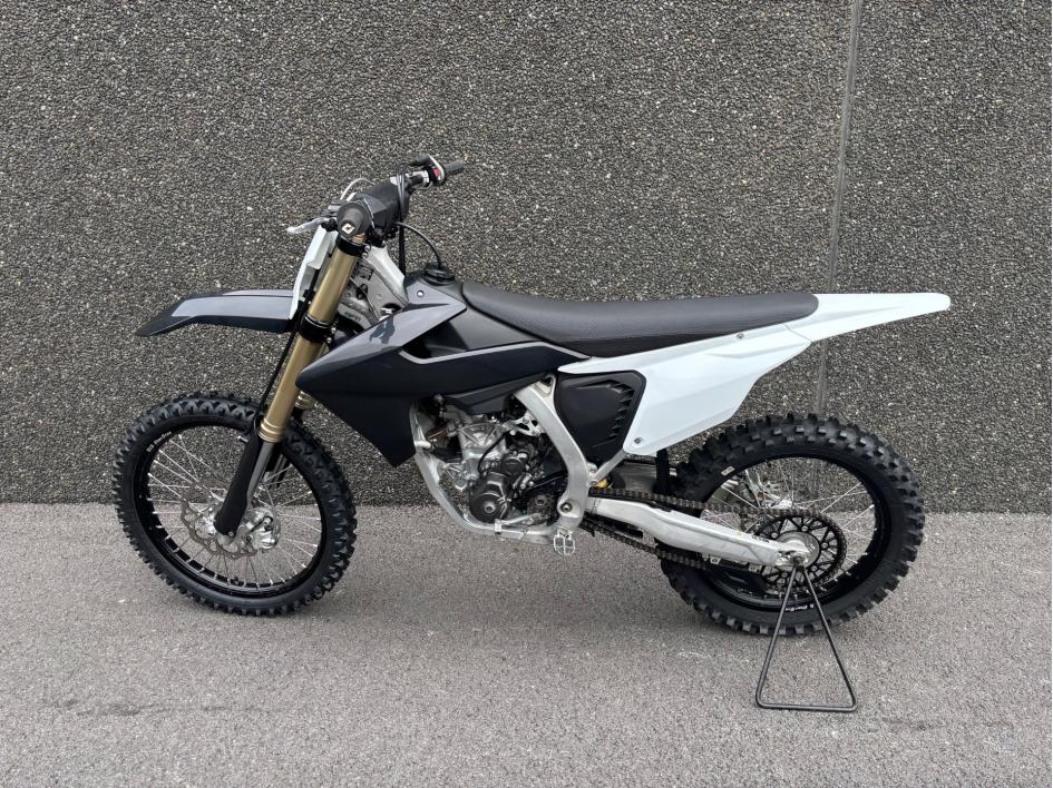 TRIUMPH TF 250-X