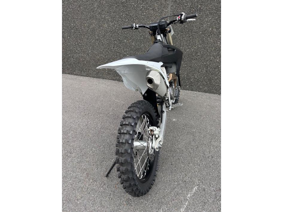 TRIUMPH TF 250-X